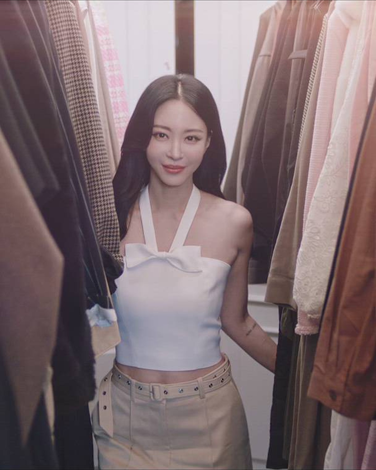 Han Ye Seul의 오늘의 Eenk Ink CJ에 대한 스타일 입학 홍보 위치 3